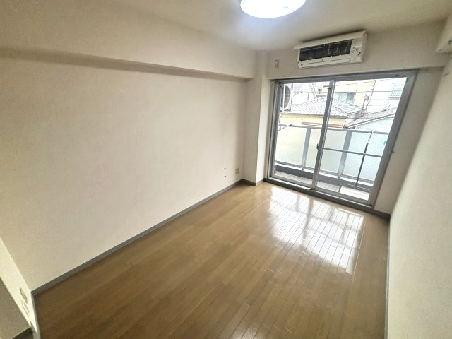 ルネス御影の寝室
