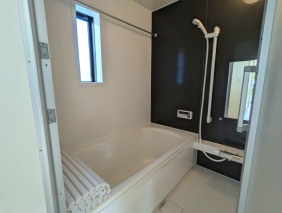 高萩市高萩　第２の浴室|足が伸ばせる浴槽で、一日の疲れを癒してください～！リラックスタイムを～（同施工物件）