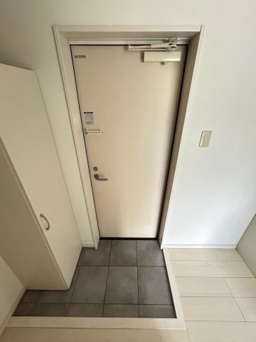 【玄関】