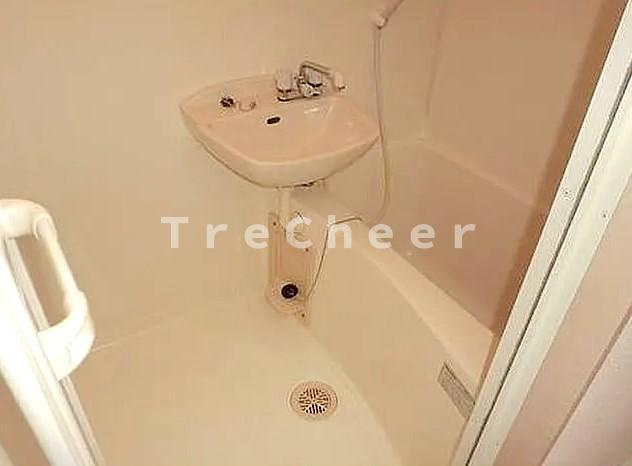 パラドール新宿の浴室