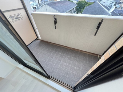 【バルコニー】 | Luxe京都西大路