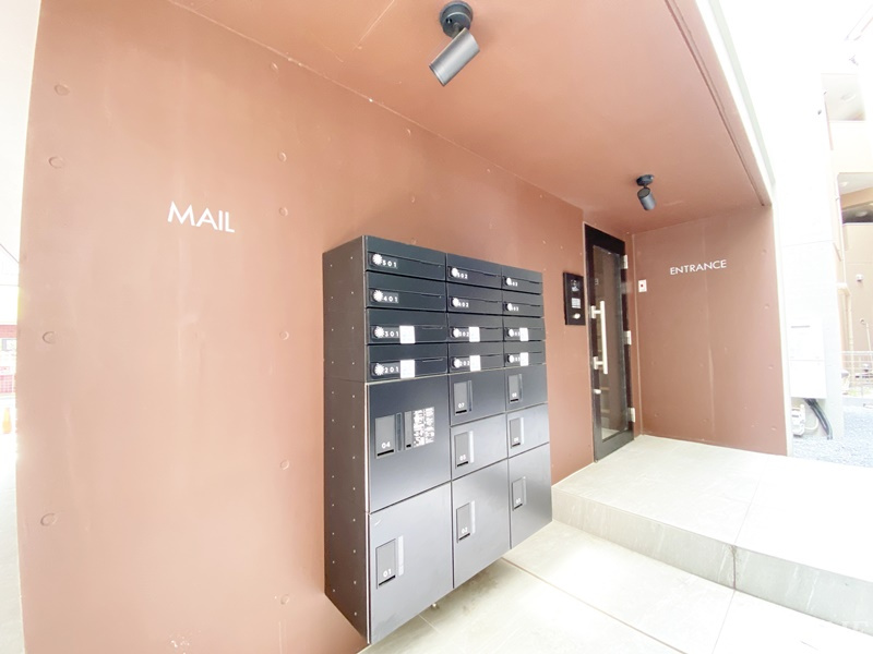 ピュセル王子神谷のその他共用部分|宅配BOXとPOSTです☆