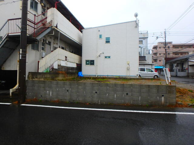 【外観】 | 北東道路より敷地を撮影