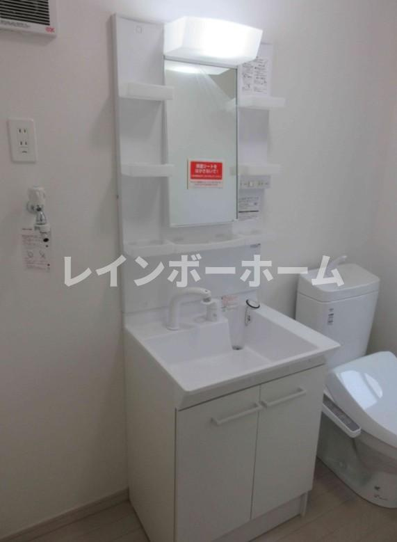 グランツハイム青井の独立洗面台