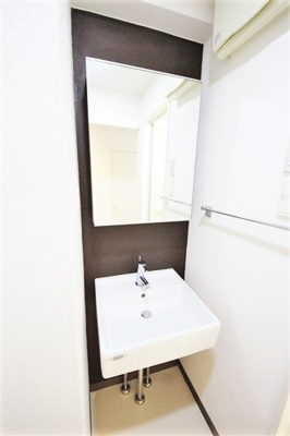 【独立洗面台】 | コンチネンタル難波東