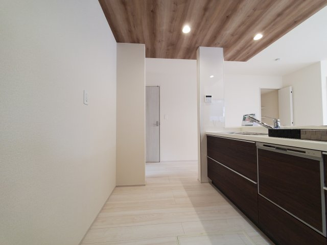 三郷市　番匠免1丁目　新築戸建　全1棟のキッチン|施工例です