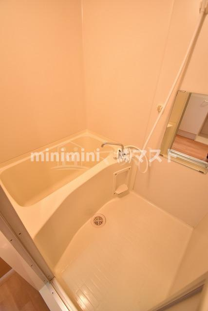 エスリード南森町駅前の浴室