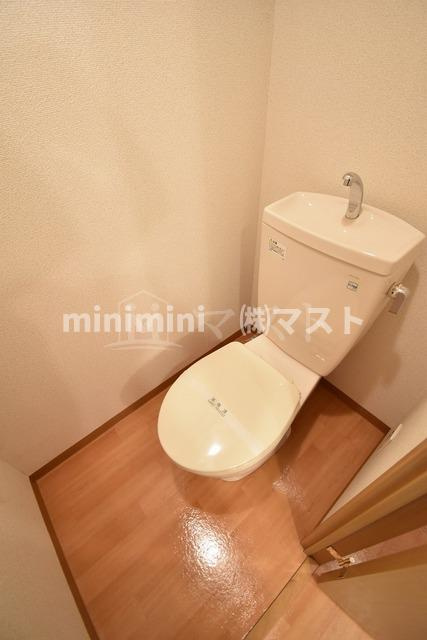 エスリード南森町駅前のトイレ