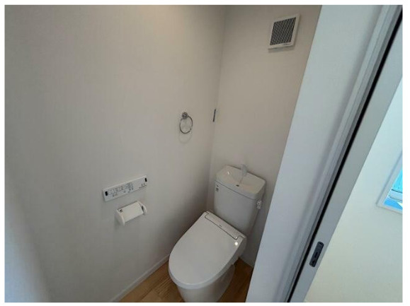 堀ノ内3‐48‐55戸建のトイレ