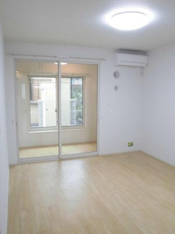 サザンナレッジの居間・リビング|LDK12.9帖