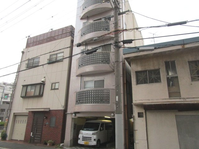 大阪市港区池島３丁目のビル
