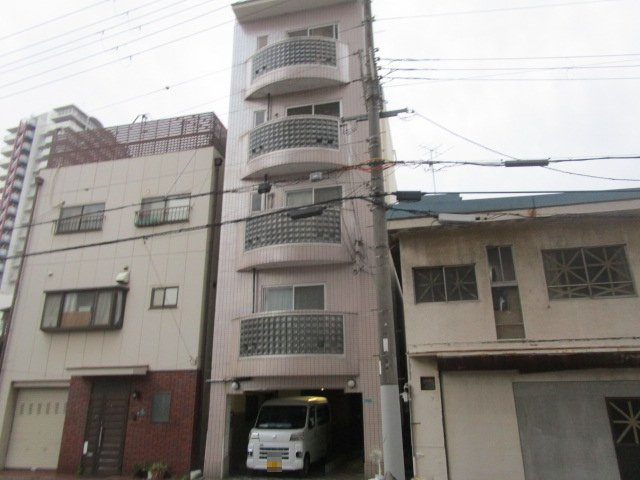 大阪市港区池島３丁目のビル