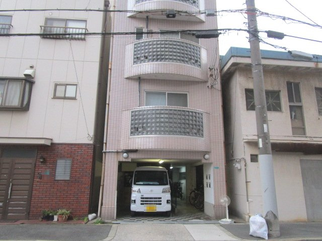 大阪市港区池島３丁目のビル
