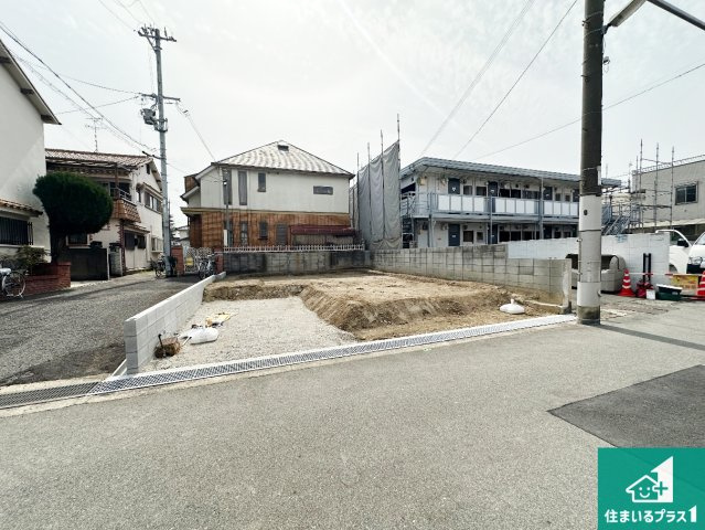 尼崎市東園田町　第2期　新築一戸建ての外観|周辺は落ち着いた街並みの住宅地！子育てがしやすい住環境です！まだ未完成ですが、現地でしかわからない事もございます。是非一度ご覧ください。