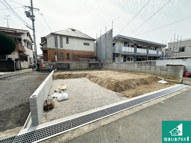 尼崎市東園田町　第2期　新築一戸建ての外観|周辺は落ち着いた街並みの住宅地！子育てがしやすい住環境です！まだ未完成ですが、現地でしかわからない事もございます。是非一度ご覧ください。