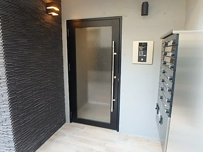 ラフォート板橋本町のエントランス