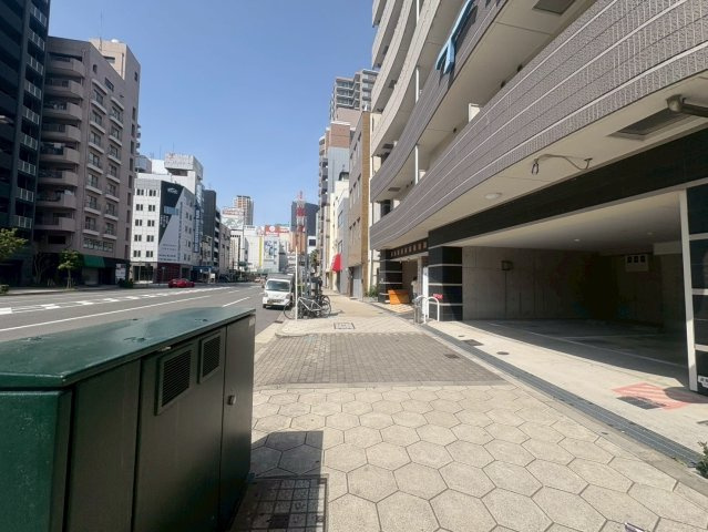 SERENiTE日本橋SUDの駐車場