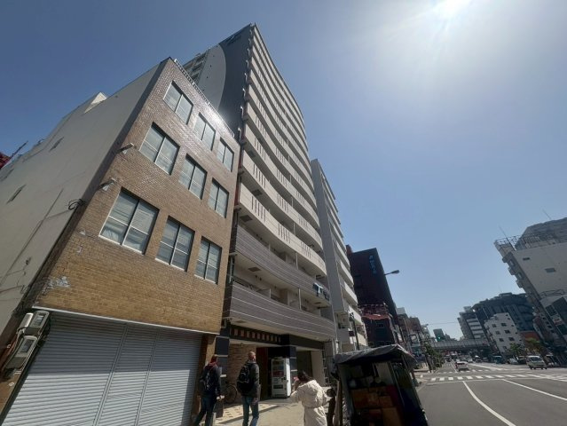 SERENiTE日本橋SUDの外観