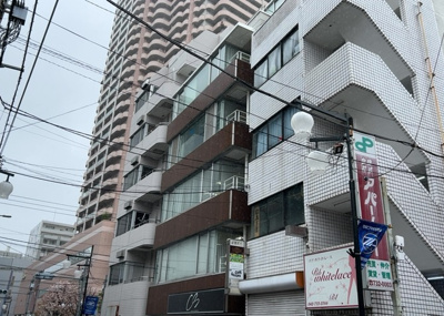 【外観】 | サンウッド町田ビル | 土地探しをしていると都市計画区域という言葉を目にすると思います。法律によって、都道府県知事や国土交通大臣が指定するエリアのことを指しており、都市計画区域は市街化区域と市街化調整区域に分けられています。