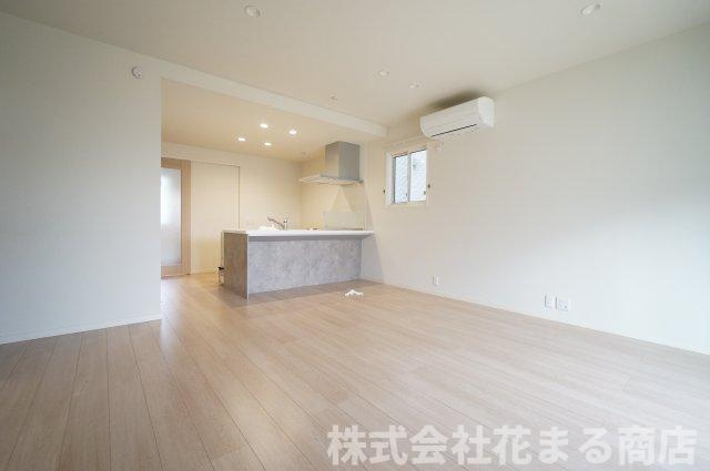 オーナーズヒルⅡの居間・リビング|オンライン対能応可！
物件、駅でお待ち合わせでのご案内歓迎！