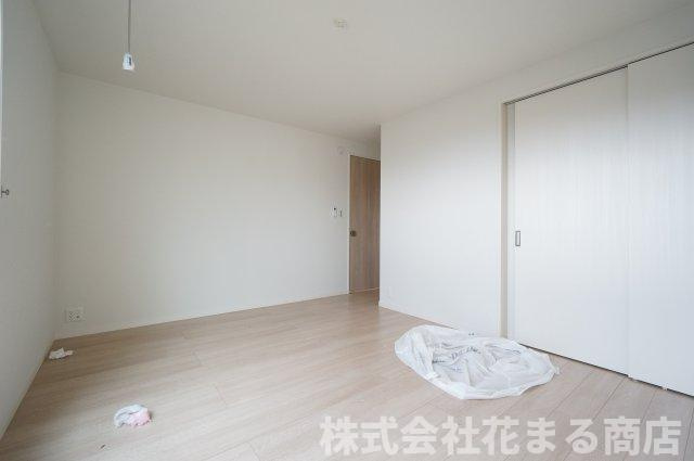 オーナーズヒルⅡの洋室|物件、駅でお待ち合わせでのご案内歓迎！