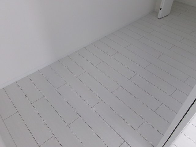 リブレメゾン西明石南町Ⅰの洋室