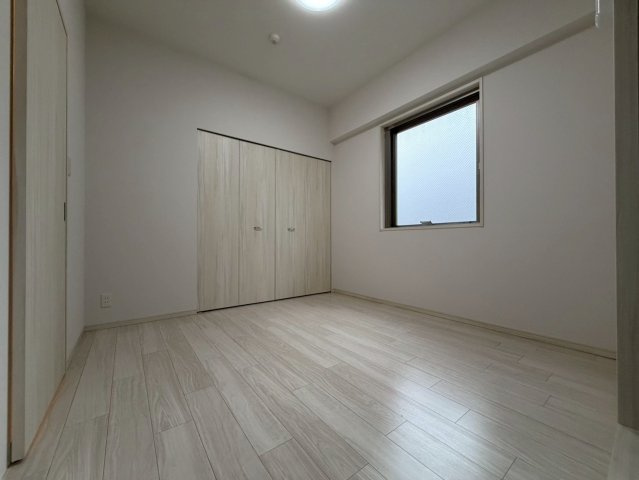 Dimus福島の洋室