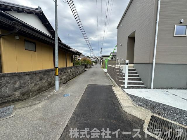 【新築戸建】　いわき市自由ヶ丘2期　全2棟　長期優良住宅の前面道路含む現地写真|北東側4.12ｍ公道