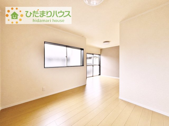 【寝室】 | つくば市自由ケ丘　中古戸建 | ゆとりのある主寝室！ご家族全員で寝れちゃいます♪