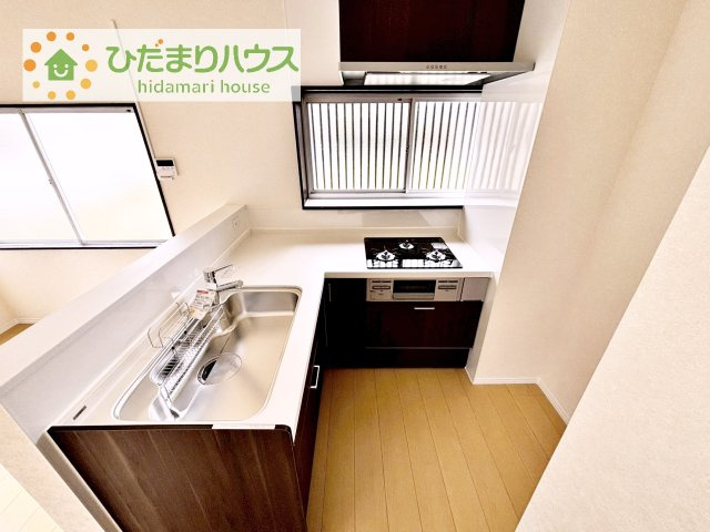 【キッチン】 | つくば市自由ケ丘　中古戸建 | 料理をしながらでも、ご家族との会話を楽しめる対面式キッチン♪