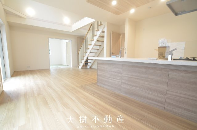  | 綾瀬市上土棚中6丁目　新築戸建て　全１棟【仲介手数料無料】