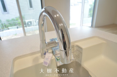 【キッチン】 | 綾瀬市上土棚中6丁目　新築戸建て　全１棟【仲介手数料無料】