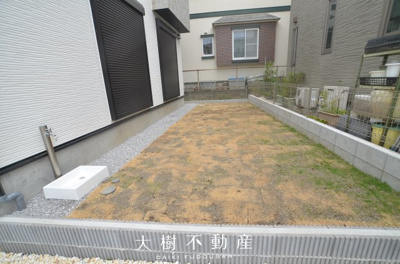 【庭】 | 綾瀬市上土棚中6丁目　新築戸建て　全１棟【仲介手数料無料】