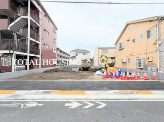 【前面道路含む現地写真】