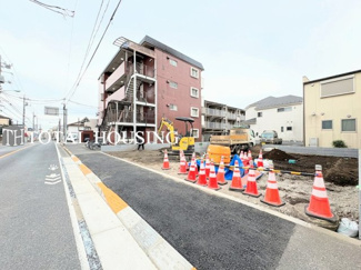 【前面道路含む現地写真】