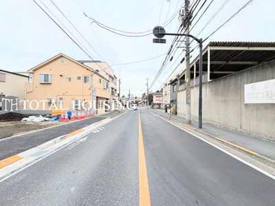 【前面道路含む現地写真】 | 武蔵野市関前3丁目　建築条件付売地　3号地　全3区画