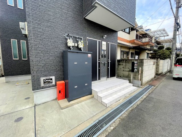 【エントランス】 | あんしん+小山08-1022