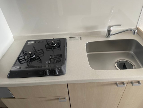 プライムテラス鶴ヶ峰のキッチン|ガス2口コンロ♪※同施工別建物