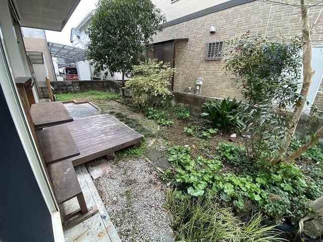 【利便性◎】高知市新屋敷　中古一戸建ての庭|ちょうどよい広さのお庭付き☆