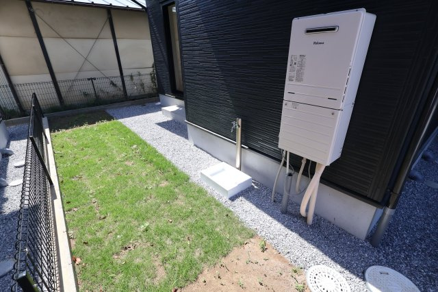 《仲介手数料無料》上尾市大字上20-8新築一戸建てブルーミングガーデンの庭