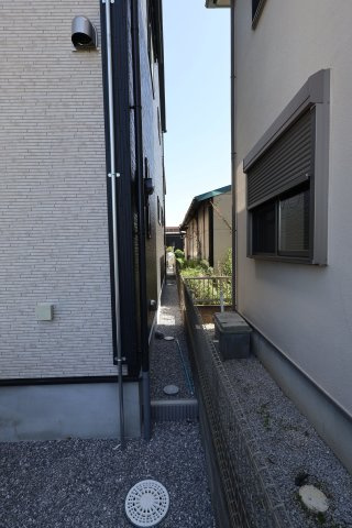 《仲介手数料無料》上尾市大字上20-8新築一戸建てブルーミングガーデンの外観