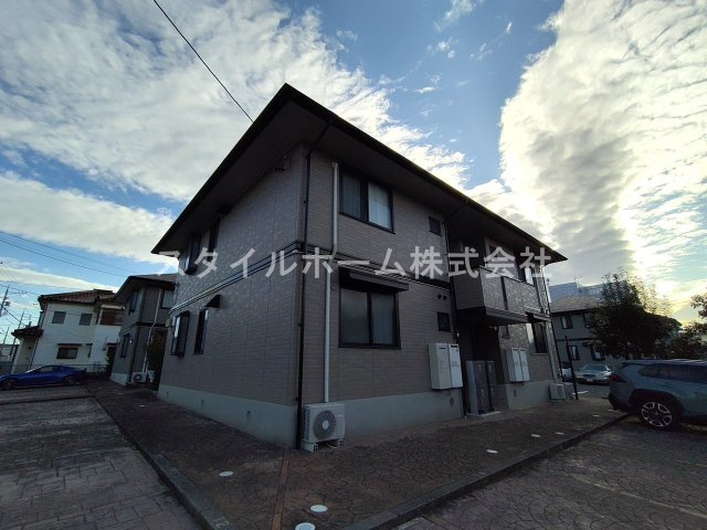 ラ・フィーネ曙　Ａ棟の外観
