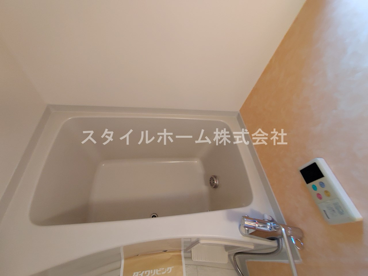 ラ・フィーネ曙　Ａ棟の浴室