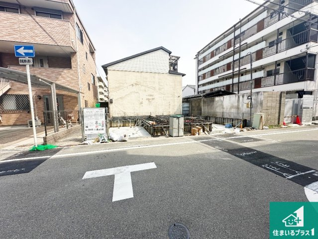 大阪市住之江区西住之江　新築一戸建ての外観|周辺は落ち着いた街並みの住宅地！子育てがしやすい住環境です！まだ未完成ですが、現地でしかわからない事もございます。是非一度ご覧ください。