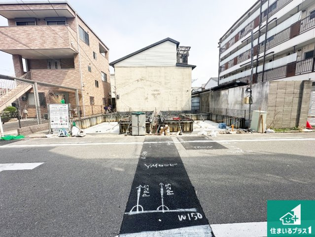大阪市住之江区西住之江　新築一戸建ての外観|周辺は落ち着いた街並みの住宅地！子育てがしやすい住環境です！まだ未完成ですが、現地でしかわからない事もございます。是非一度ご覧ください。