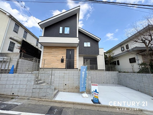 【外観】 | グリーンライン「川和町」新築戸建 | 建物外観を気になさる方へ、見た目の良い物件です