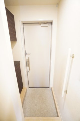 【玄関】 | アリュール | ※同物件・同タイプの写真です。