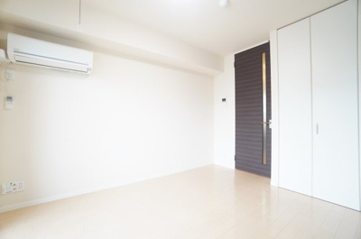 【洋室】 | アリュール | ※同物件・同タイプの写真です。