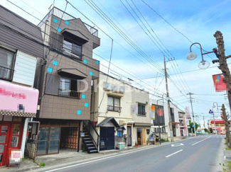 【前面道路含む現地写真】