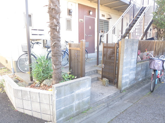 サンハイツのエントランス|入口はこちらからです。